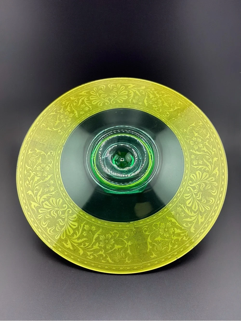 Tid-Bit Uranium serving tray with intricate gold details
